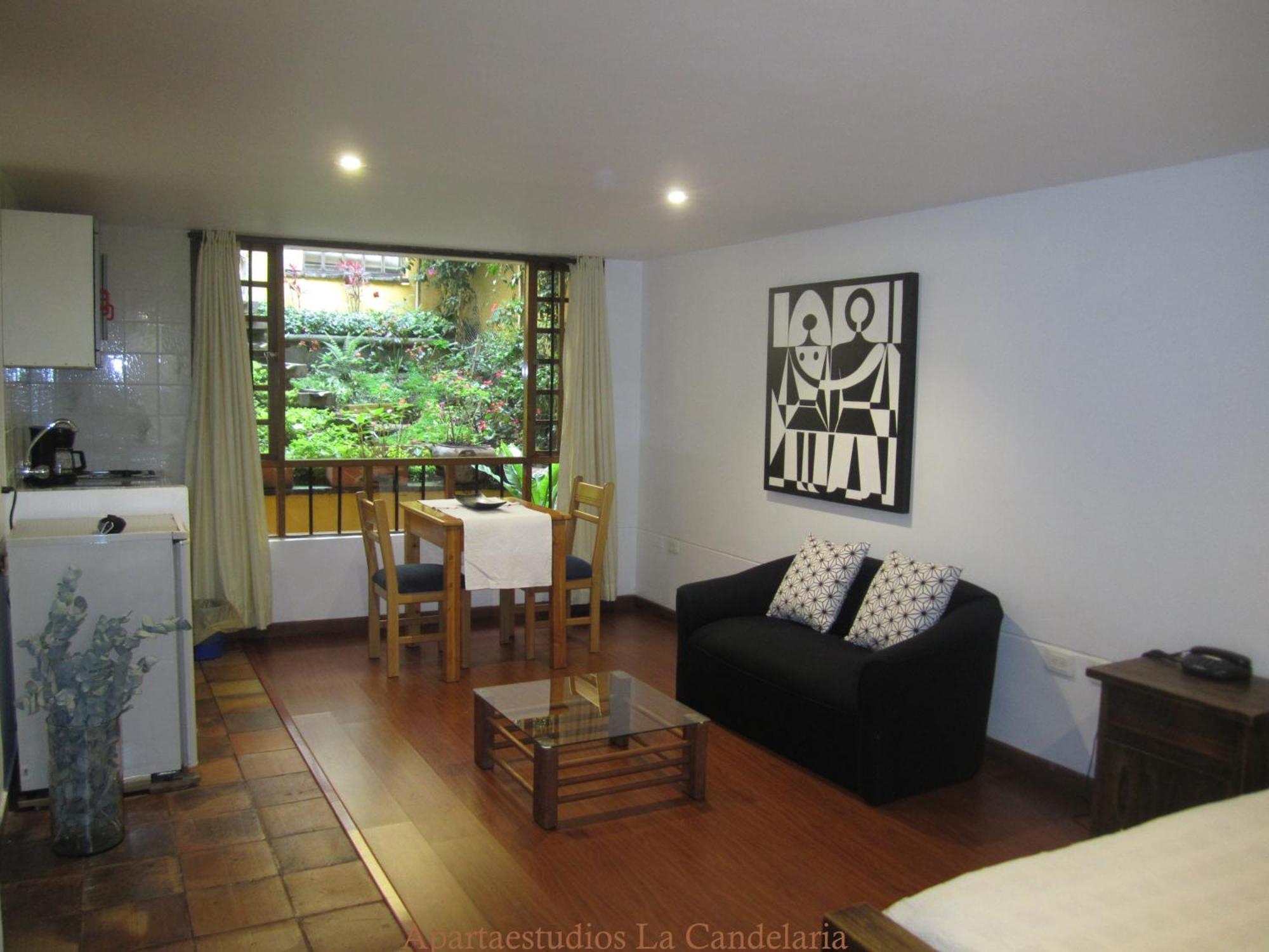 Apartaestudios La Candelaria Bogota Exterior photo